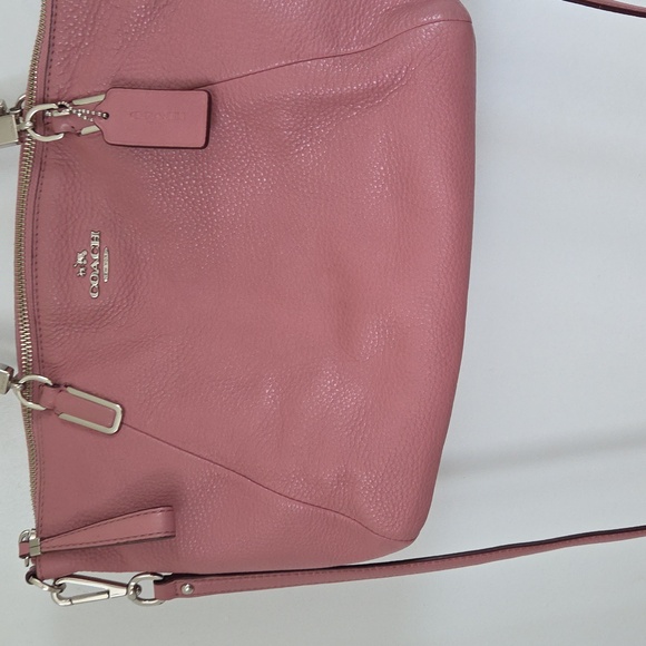 Small Dusty Pink Coach Leather Bag. 2 Handles + Removeable Cross Body Strap. - Picture 2 of 7